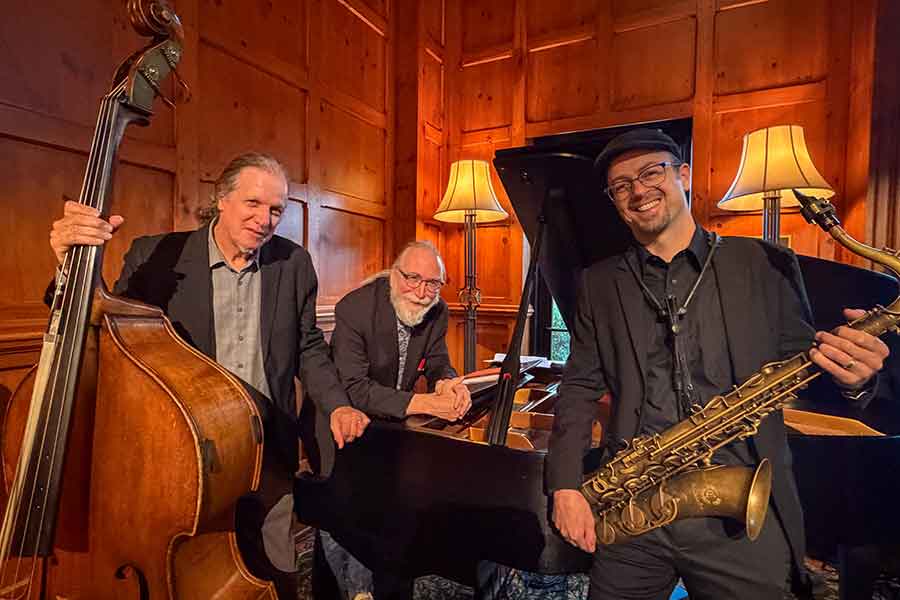 The O.Henry Trio Every Thursday, Artists Dave Fox (piano), Drew Hays (saxophone) and Matt Kendrick (double bass) will be joined by guest vocalists (see below), who cover The Great American Songbook and jazz classics including swing…and modal classics from the late ‘50s to early ‘60s, as well as Brazilian jazz from the early ‘60s.